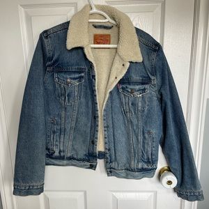 Levi’s XL Women’s Ex-Boyfriend Sherpa Lined Denim Jacket